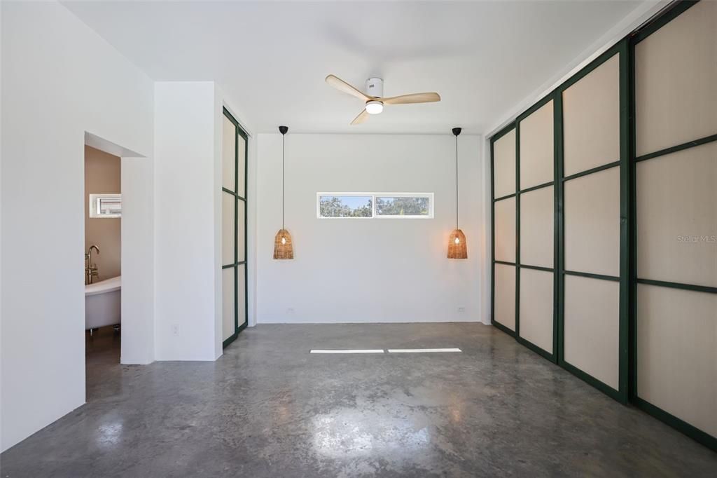 待售: $1,175,000 (4 贝兹, 2 浴室, 2432 平方英尺)