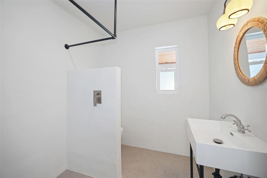 待售: $1,175,000 (4 贝兹, 2 浴室, 2432 平方英尺)