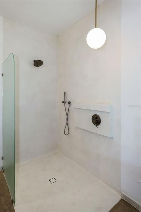 待售: $1,175,000 (4 贝兹, 2 浴室, 2432 平方英尺)