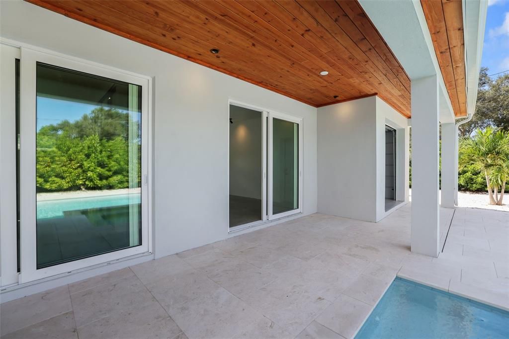 待售: $1,175,000 (4 贝兹, 2 浴室, 2432 平方英尺)