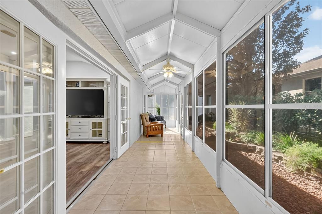 待售: $369,000 (2 贝兹, 2 浴室, 1832 平方英尺)