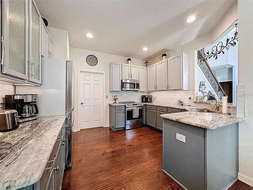 For Sale: $514,888 (3 beds, 2 baths, 2250 Square Feet)