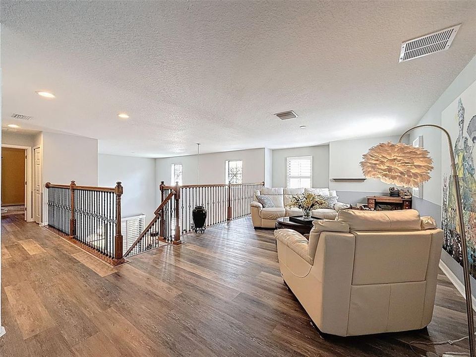 For Sale: $514,888 (3 beds, 2 baths, 2250 Square Feet)