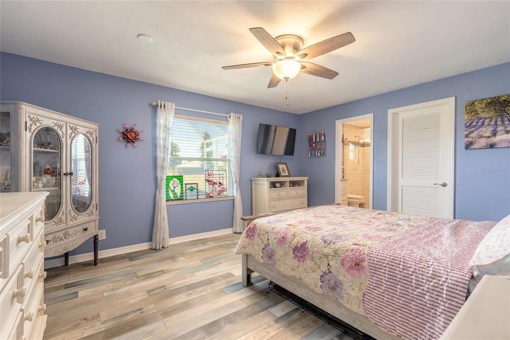 En Venta: $484,900 (3 camas, 2 baños, 1446 Pies cuadrados)