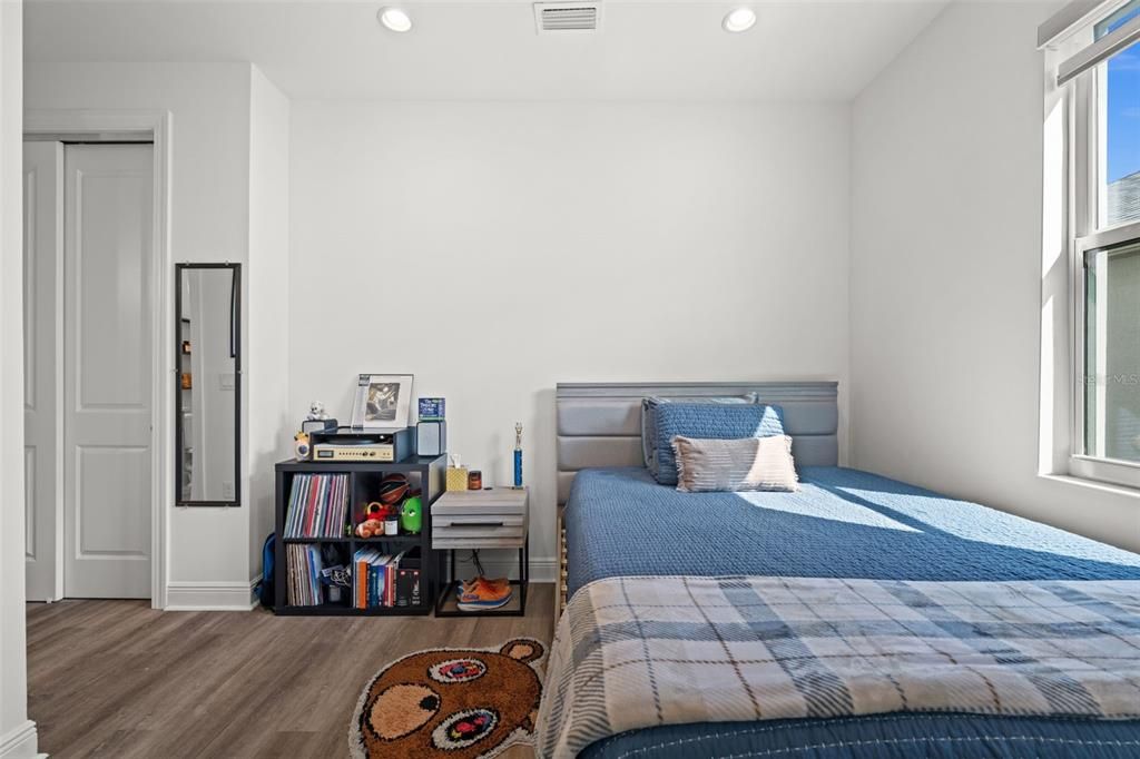 For Sale: $709,000 (4 beds, 4 baths, 3113 Square Feet)