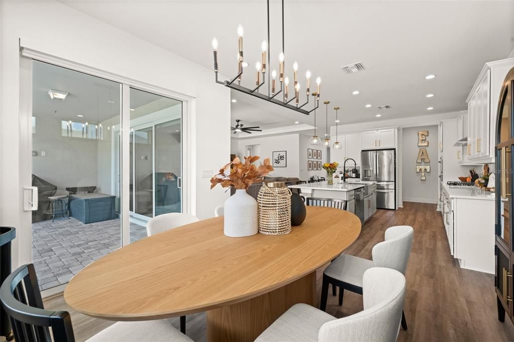 For Sale: $709,000 (4 beds, 4 baths, 3113 Square Feet)