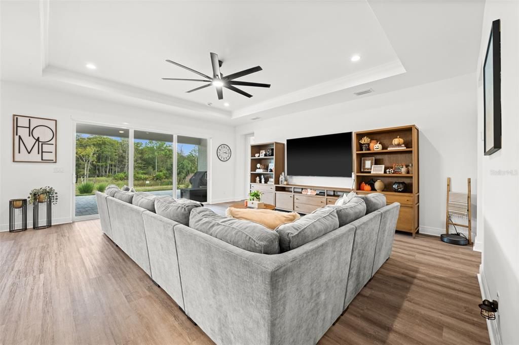 For Sale: $709,000 (4 beds, 4 baths, 3113 Square Feet)