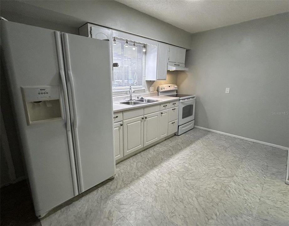 For Rent: $1,695 (2 beds, 1 baths, 750 Square Feet)