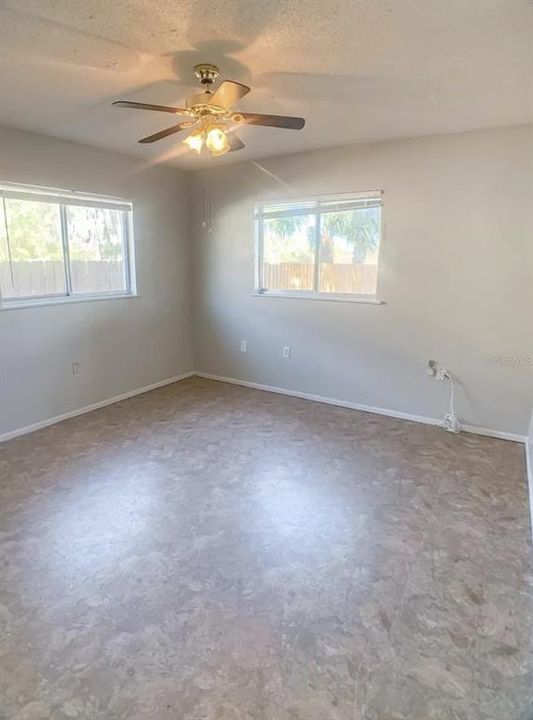 For Rent: $1,695 (2 beds, 1 baths, 750 Square Feet)