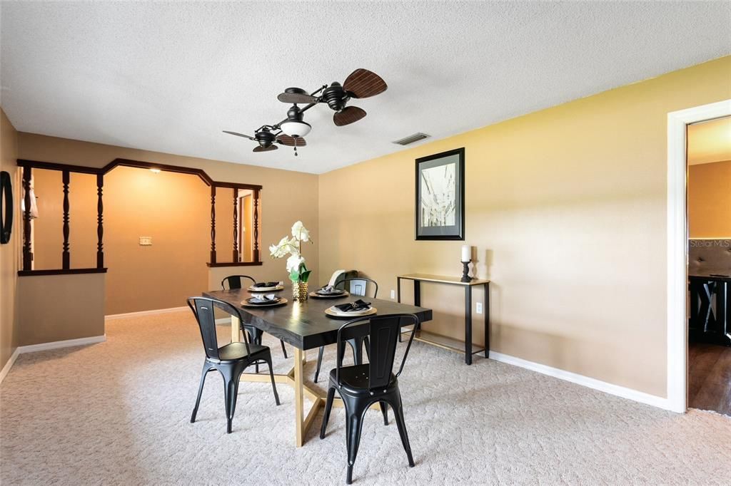 For Sale: $430,000 (3 beds, 3 baths, 2056 Square Feet)