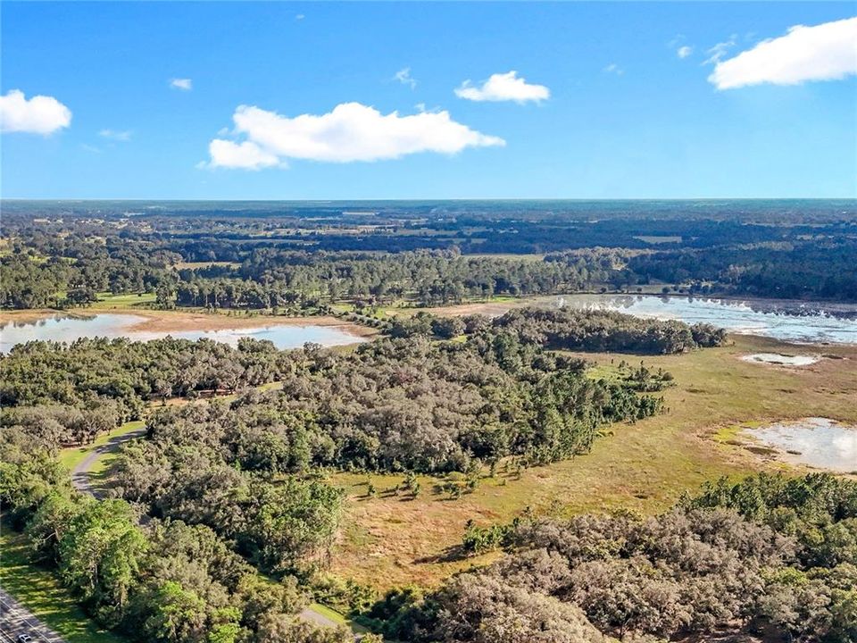 待售: $170,000 (2.62 acres)