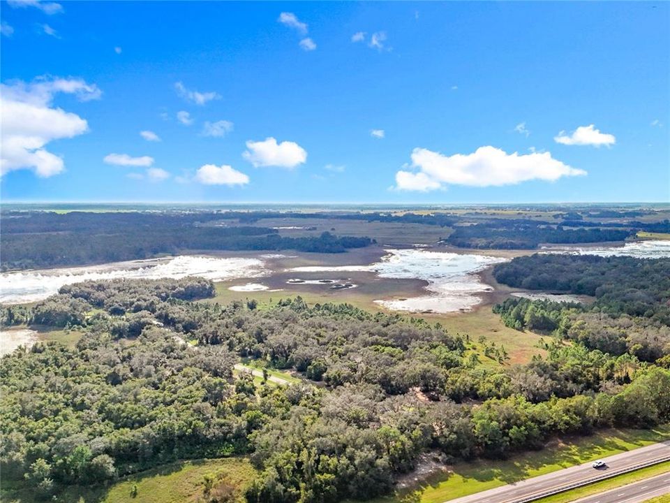 待售: $170,000 (2.62 acres)