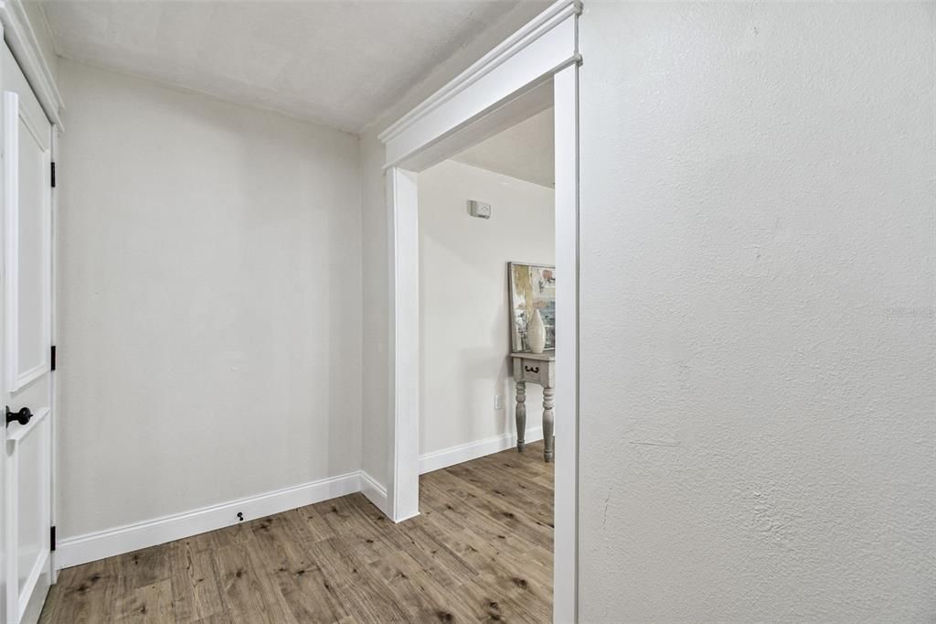 Под контрактом: $395,000 (3 спален, 2 ванн, 1752 Квадратных фут)