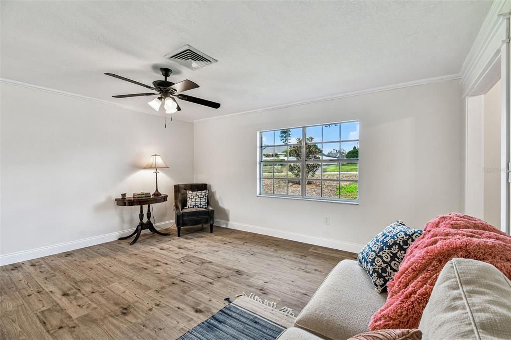 Под контрактом: $395,000 (3 спален, 2 ванн, 1752 Квадратных фут)