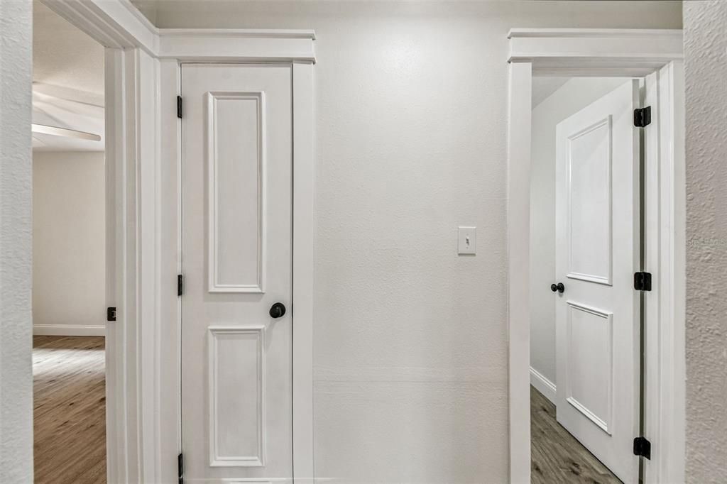 Под контрактом: $395,000 (3 спален, 2 ванн, 1752 Квадратных фут)