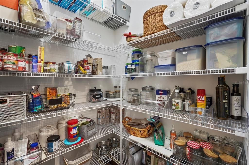 待售: $499,000 (2 贝兹, 2 浴室, 2218 平方英尺)