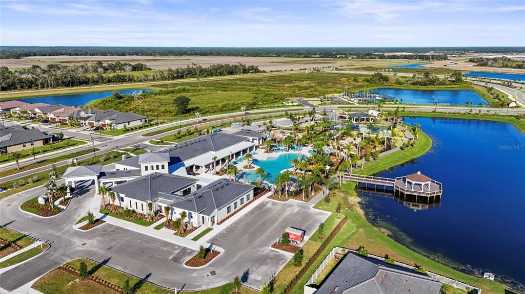 待售: $499,000 (2 贝兹, 2 浴室, 2218 平方英尺)