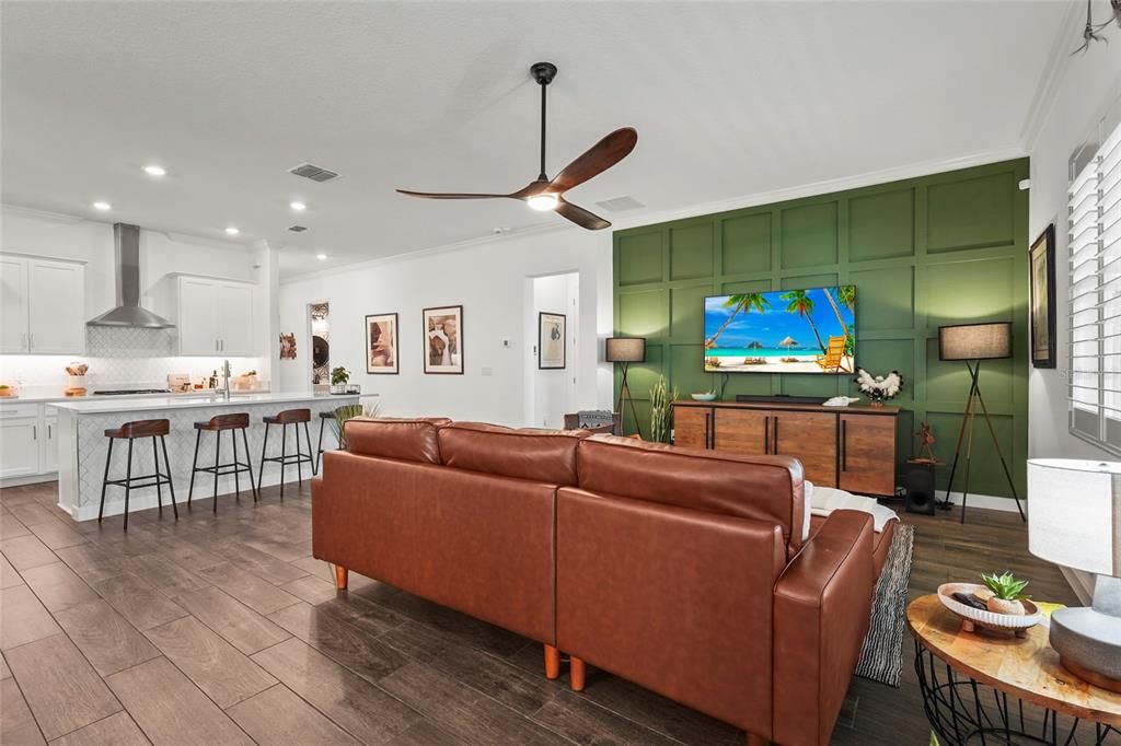 待售: $499,000 (2 贝兹, 2 浴室, 2218 平方英尺)