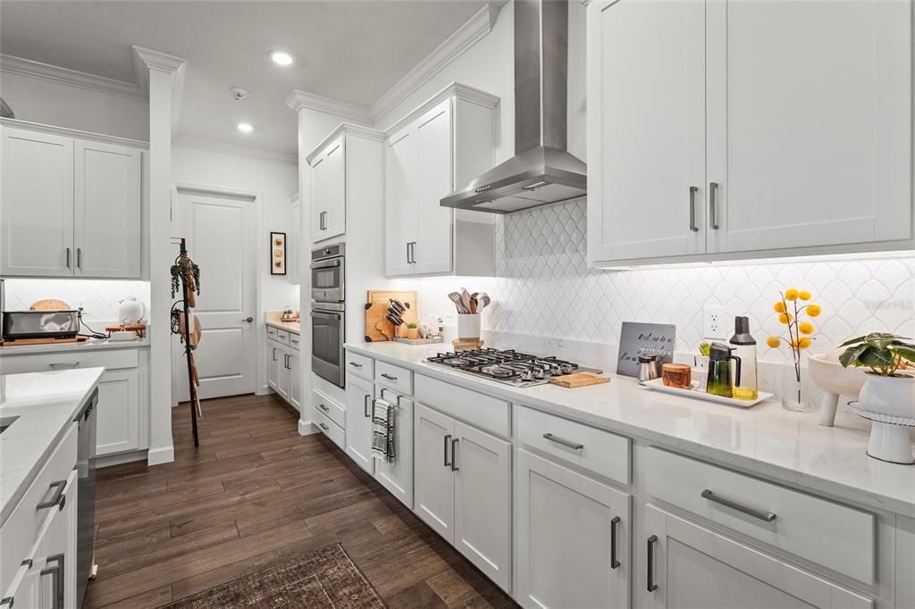 待售: $499,000 (2 贝兹, 2 浴室, 2218 平方英尺)