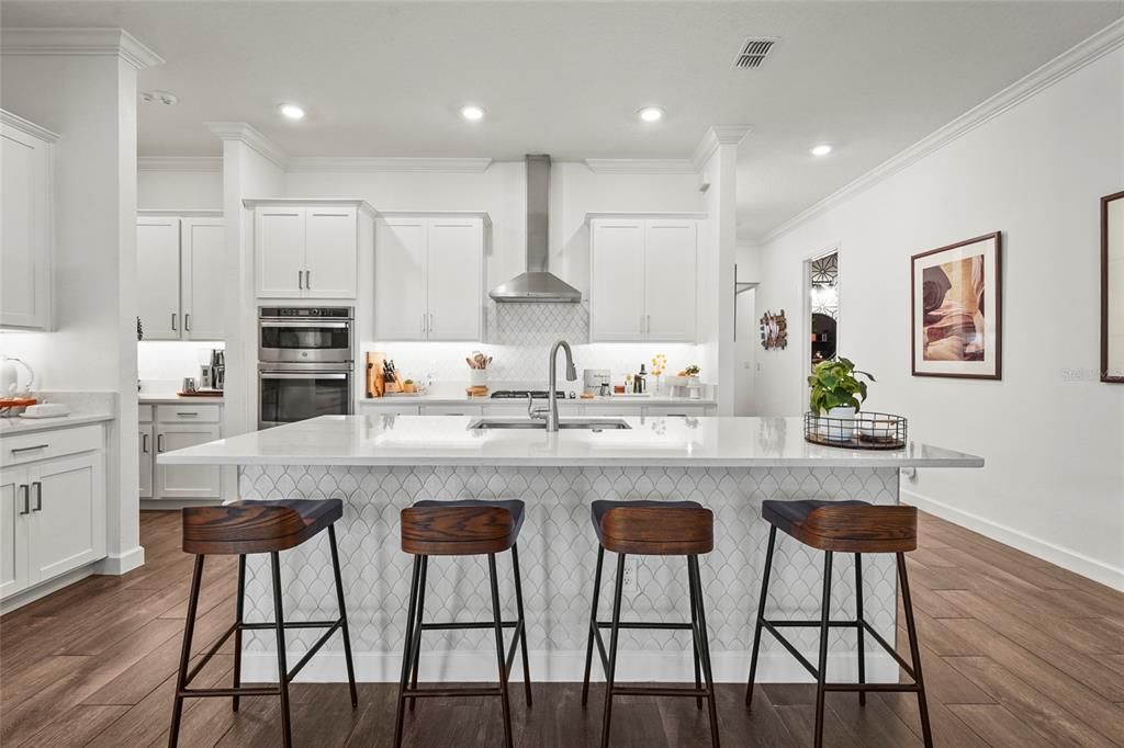 待售: $499,000 (2 贝兹, 2 浴室, 2218 平方英尺)