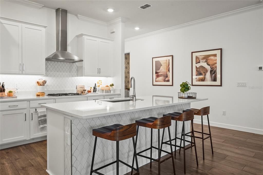 待售: $499,000 (2 贝兹, 2 浴室, 2218 平方英尺)