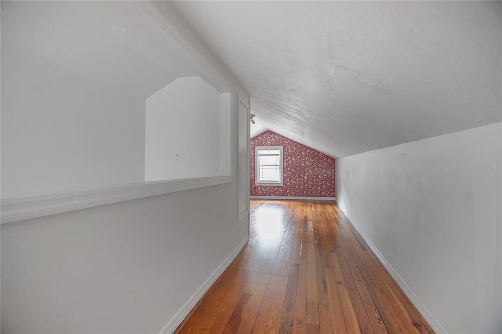 В аренду: $2,100 (3 спален, 2 ванн, 1660 Квадратных фут)