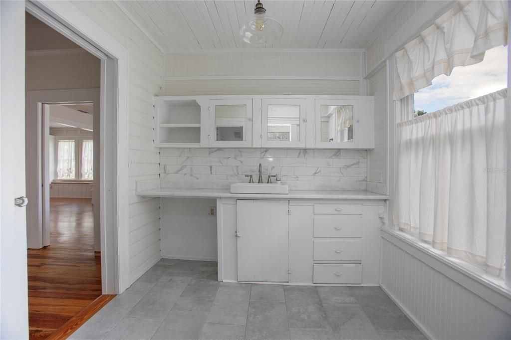 В аренду: $2,100 (3 спален, 2 ванн, 1660 Квадратных фут)