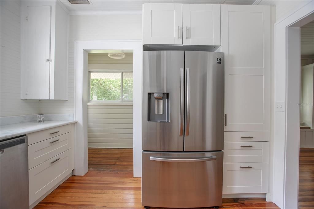 В аренду: $2,100 (3 спален, 2 ванн, 1660 Квадратных фут)