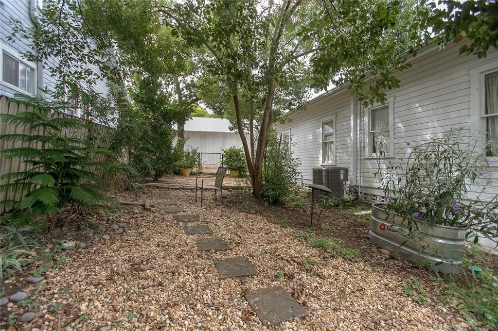 В аренду: $2,100 (3 спален, 2 ванн, 1660 Квадратных фут)