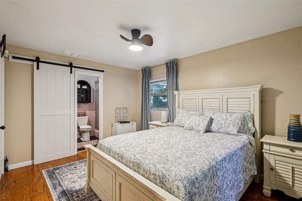 For Sale: $359,900 (3 beds, 2 baths, 2147 Square Feet)