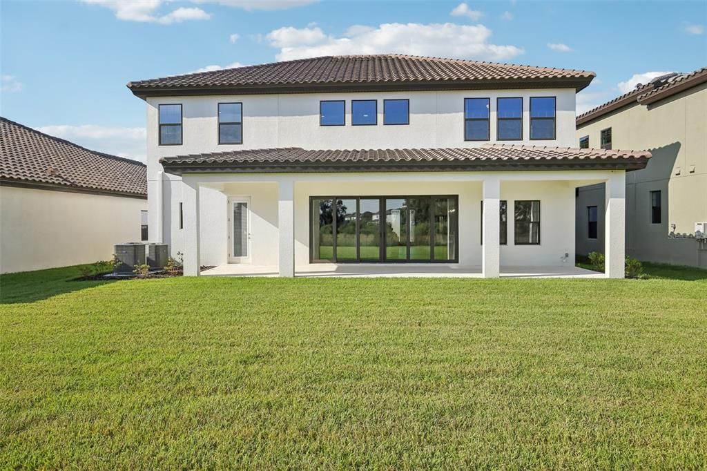 For Sale: $744,000 (5 beds, 4 baths, 3518 Square Feet)