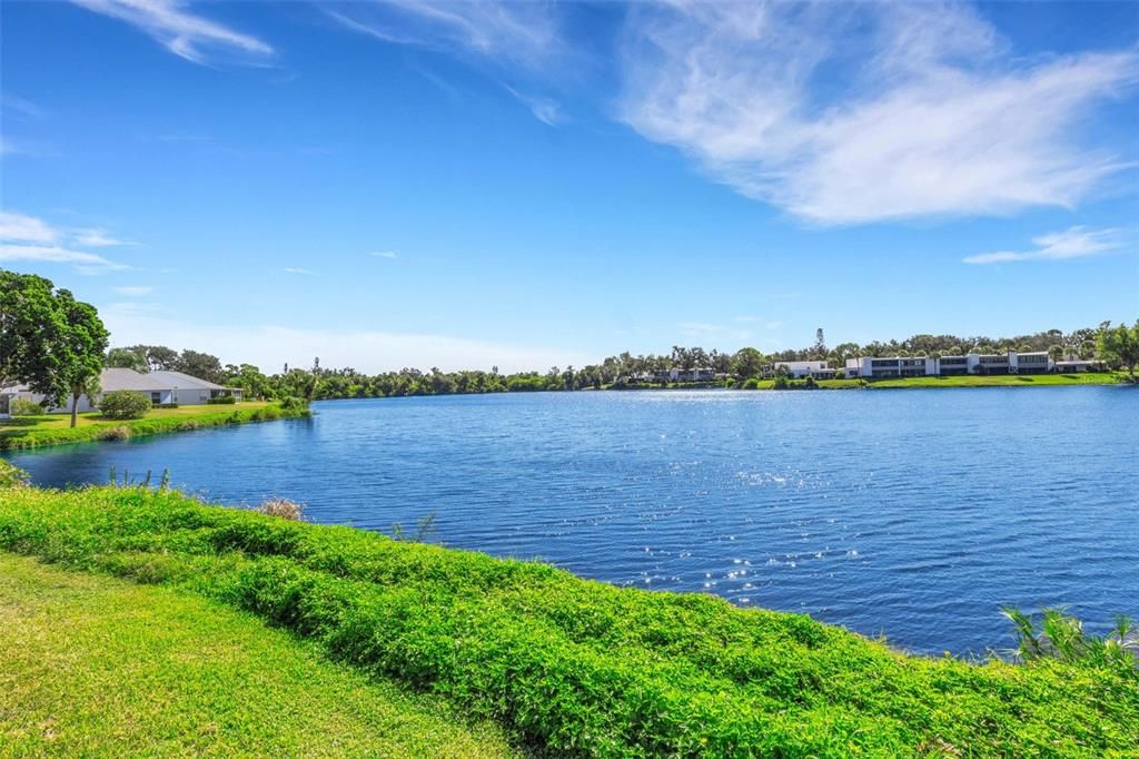 For Sale: $399,900 (2 beds, 2 baths, 1473 Square Feet)