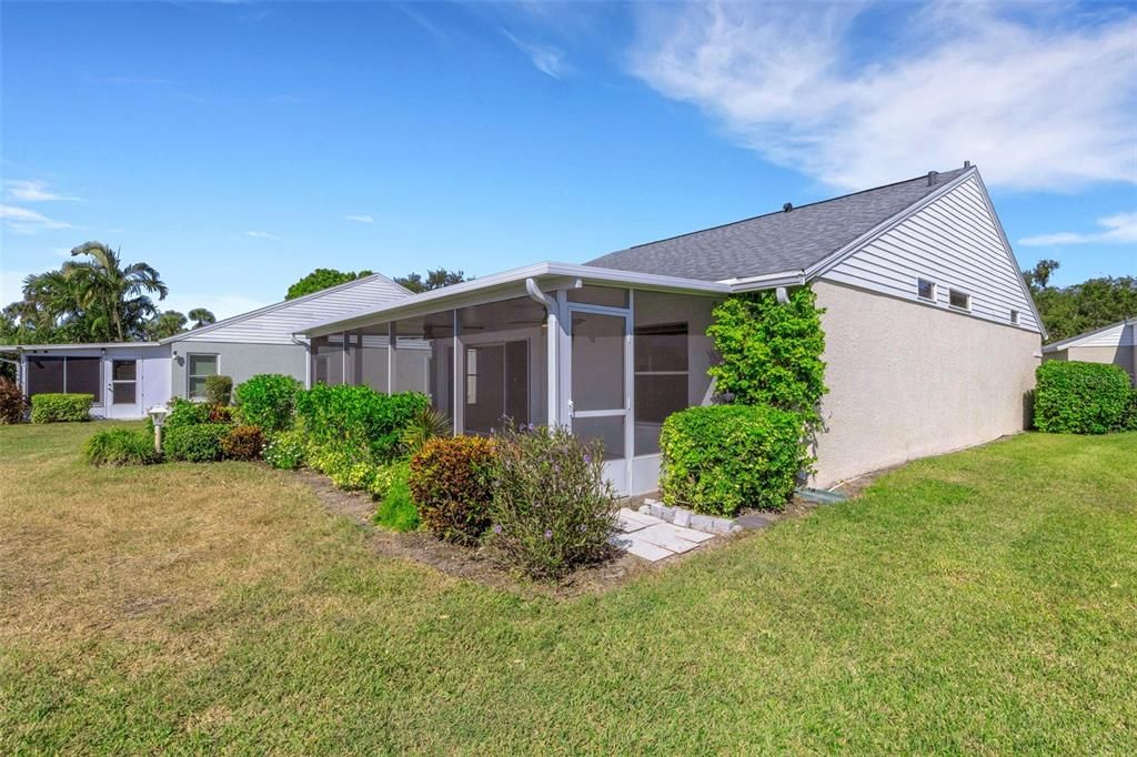 For Sale: $399,900 (2 beds, 2 baths, 1473 Square Feet)