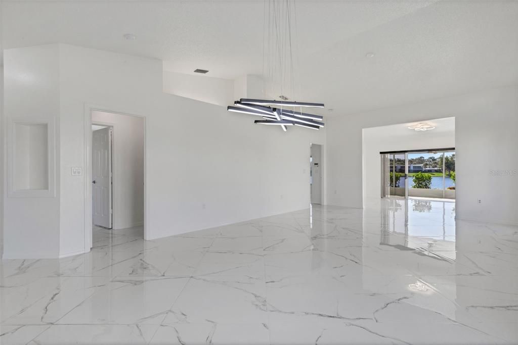 For Sale: $399,900 (2 beds, 2 baths, 1473 Square Feet)