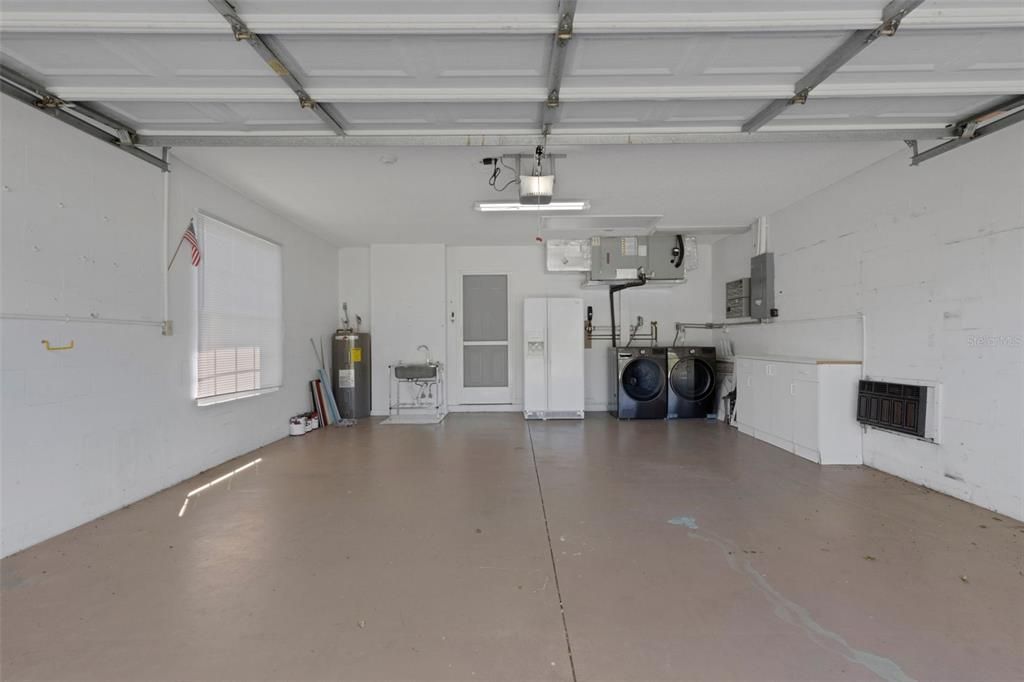 For Sale: $399,900 (2 beds, 2 baths, 1473 Square Feet)