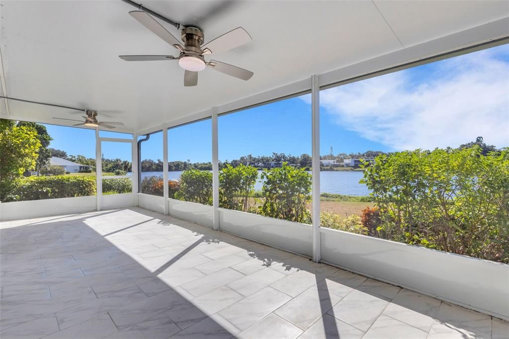 For Sale: $399,900 (2 beds, 2 baths, 1473 Square Feet)