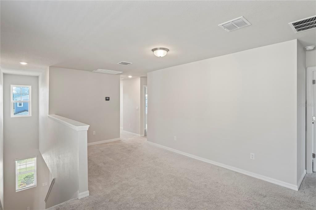 Active With Contract: $332,500 (3 beds, 2 baths, 1964 Square Feet)