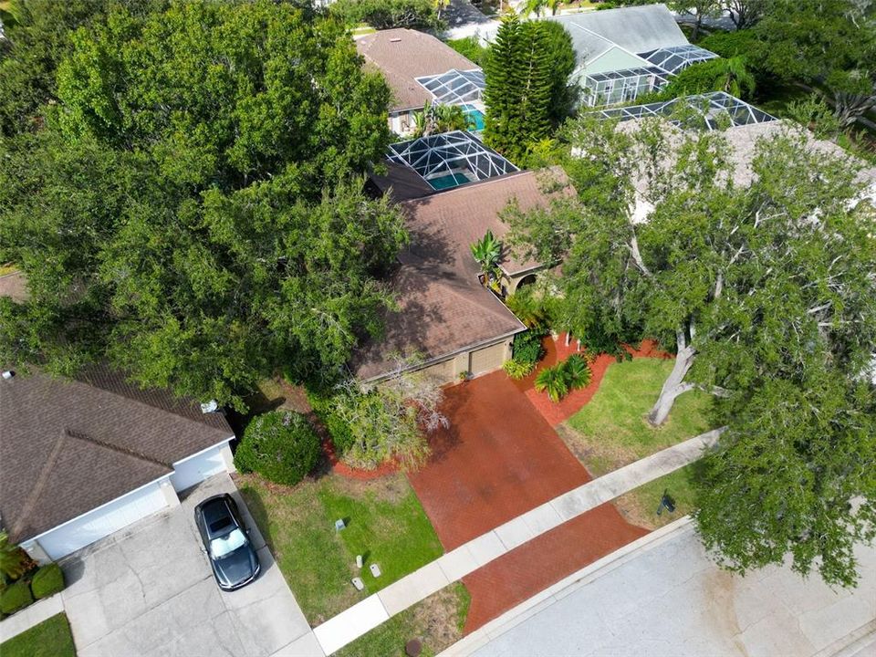 For Sale: $749,000 (4 beds, 3 baths, 2441 Square Feet)