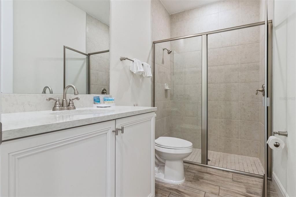 待售: $349,999 (3 贝兹, 3 浴室, 1545 平方英尺)