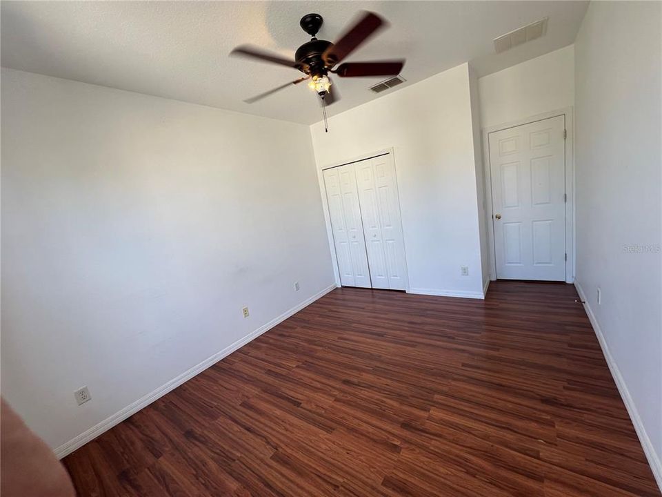 For Sale: $324,000 (3 beds, 2 baths, 1467 Square Feet)