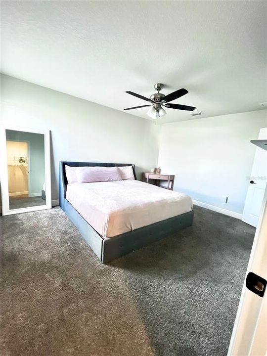 For Sale: $1,100,000 (4 beds, 3 baths, 3277 Square Feet)