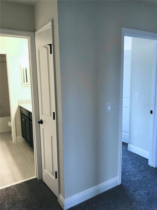 For Sale: $1,100,000 (4 beds, 3 baths, 3277 Square Feet)