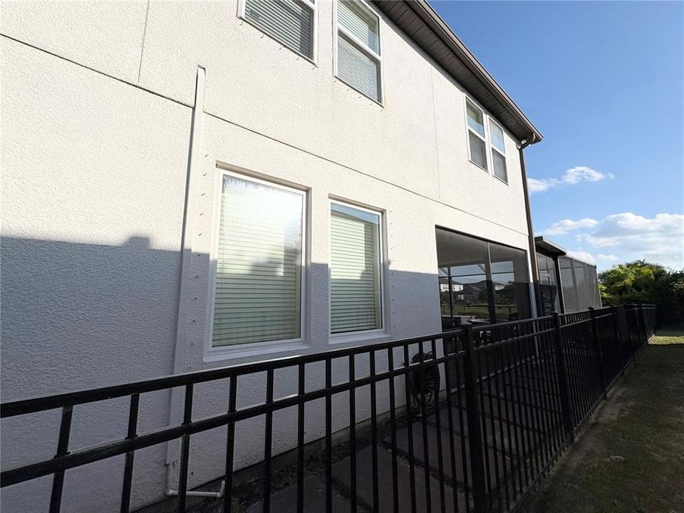 For Sale: $1,100,000 (4 beds, 3 baths, 3277 Square Feet)