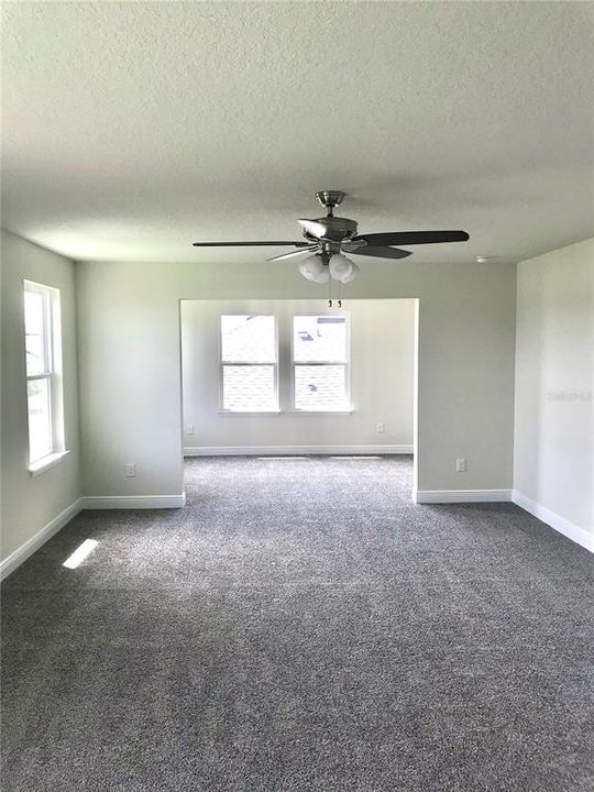 For Sale: $1,100,000 (4 beds, 3 baths, 3277 Square Feet)