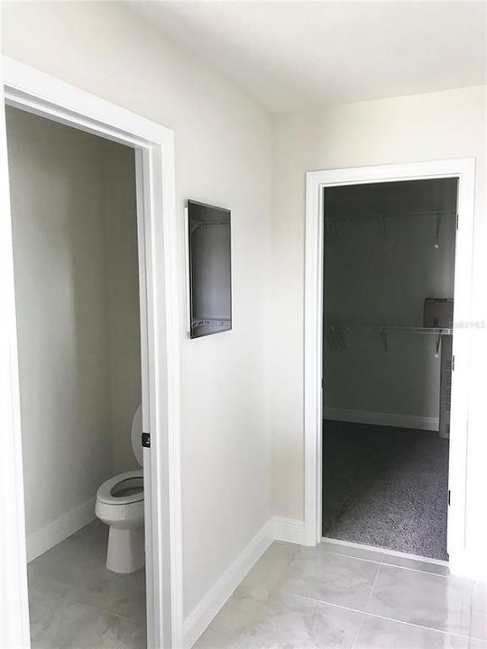 For Sale: $1,100,000 (4 beds, 3 baths, 3277 Square Feet)