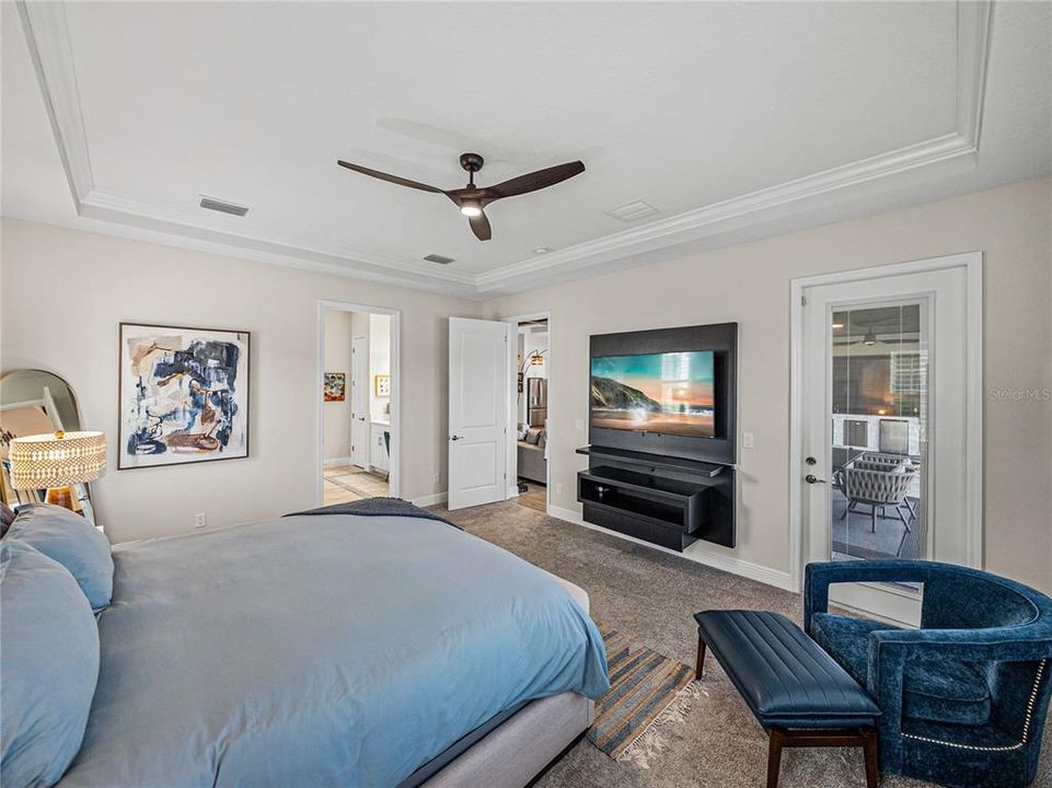 For Sale: $895,000 (4 beds, 3 baths, 2552 Square Feet)