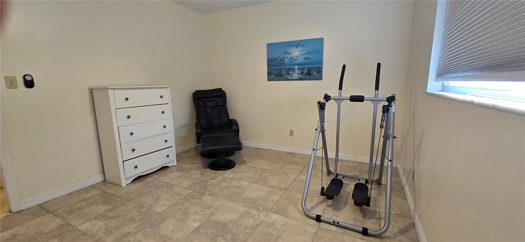 На продажу: $125,000 (2 спален, 2 ванн, 805 Квадратных фут)