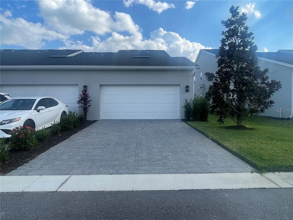 For Rent: $2,895 (4 beds, 3 baths, 1995 Square Feet)