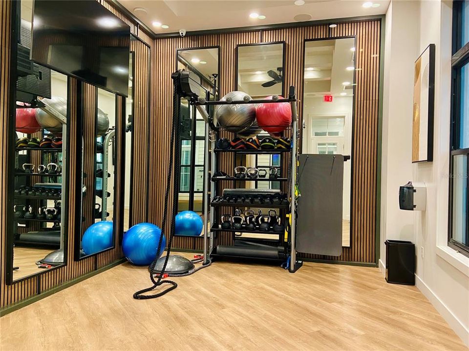 For Rent: $2,895 (4 beds, 3 baths, 1995 Square Feet)