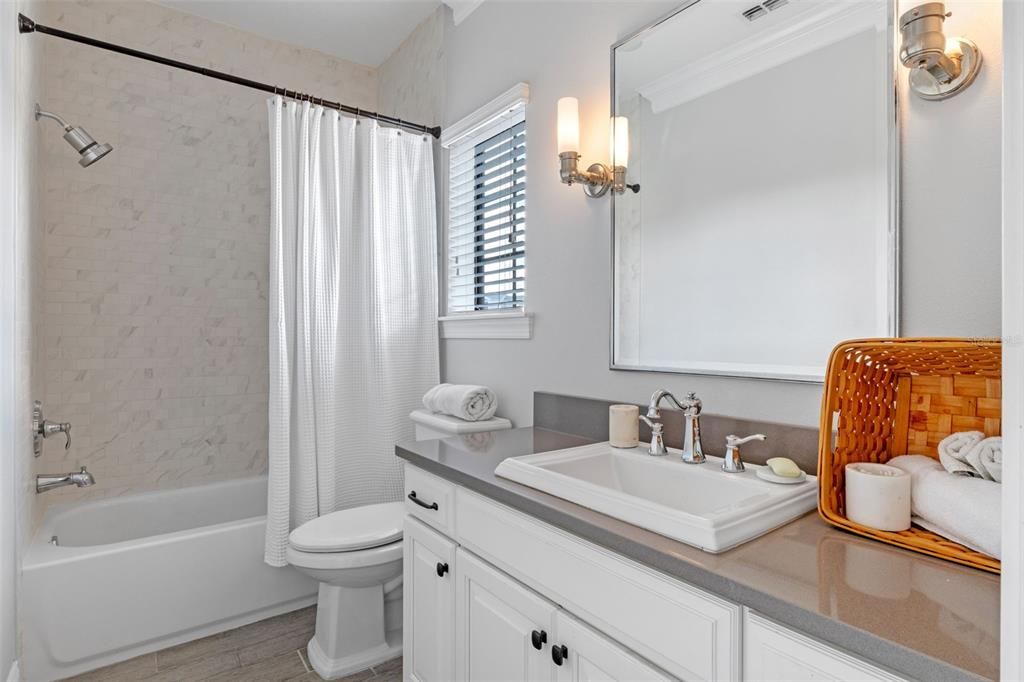 待售: $825,000 (3 贝兹, 3 浴室, 2179 平方英尺)